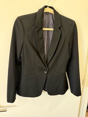 Express Black Women’s Single-Button Blazer
